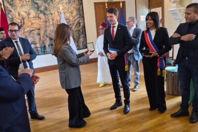 Agrandir l'image 26895 sur 46, fenêtre modale