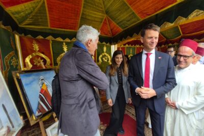 Agrandir l'image 26925 sur 46, fenêtre modale