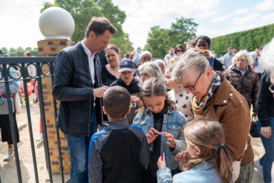 Agrandir l'image 24163 sur 65, fenêtre modale